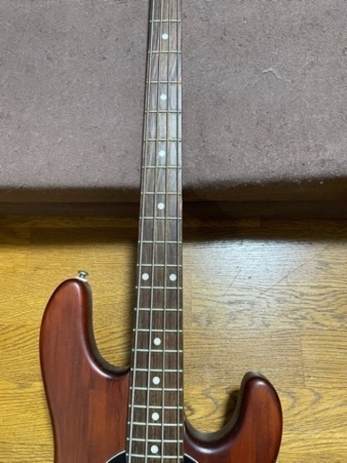 Sterling By Musicman SUB STINGRAY RAY4(スティングレイ ベース)