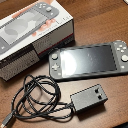 NintendoSwitchライト　ポケモン付き