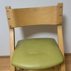 カリモクチターノ　子供椅子　キッズチェア　ベビーチェアの画像