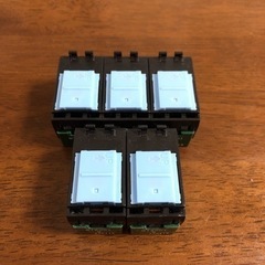 電源スイッチ