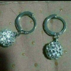 ▼①j←←←m16-0番  　大粒クリスタルアーチピアス          202208050754の画像