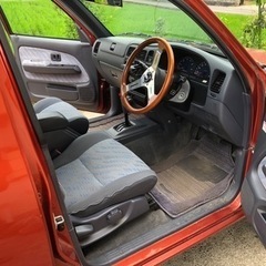 ハイラックス　ピックアップトラックの画像