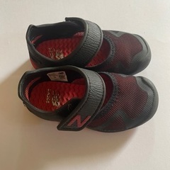 [ニューバランス] キッズシューズ ベビー サンダル 15cmの画像