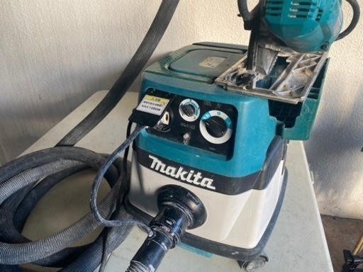 値下げしました!!! Makitaマキタ防塵マルノコ　集塵機フルセット