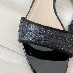 CHARLES & KEITH サンダル　サイズ38(24cm)の画像