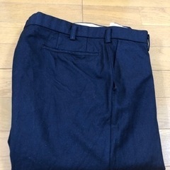 メンズ　パンツ　濃紺　やや薄手の画像