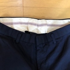 メンズ　パンツ　濃紺　やや薄手の画像