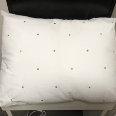 ZARAホーム　枕　枕カバー付き
