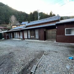 ペット可！駐車場2台！内装をフルリフォームした平屋の戸建賃貸です！