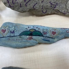 テレビ等で人気のストーンアート。あなたも石に絵を描きませんか？～いなべまちかど博物館展示会～ - ワークショップ
