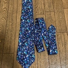 エミリオプッチのネクタイ