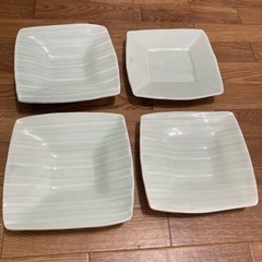 陶芸家の手作り作品　お皿4枚