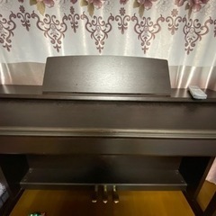 電子ピアノ