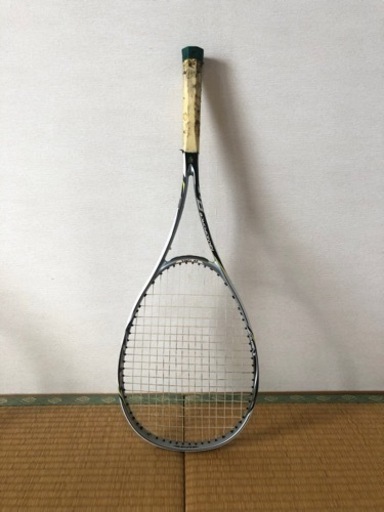 『美品』ソフトテニスラケット　ナノフォース8v