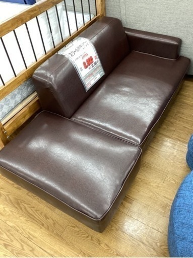 KH-16【新入荷　リサイクル品】スツール付きソファ　ブラウン