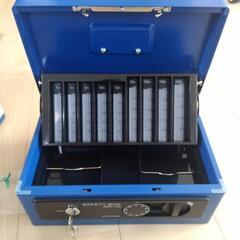 【超新古品】アイリスオーヤマ 手提げ金庫 A5 の画像