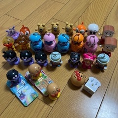 アンパンマンガチャ おもちゃ 色々あげますの画像