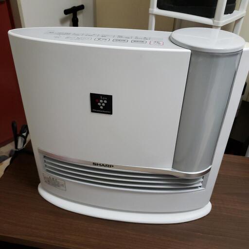 【値下げしました】SHARPセラミックファンヒ－タ－【プラズマクラスタ－搭載】4000円～3000円
