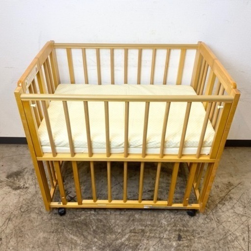 スリーピー ベビーベッド 木製 95×67×88cm