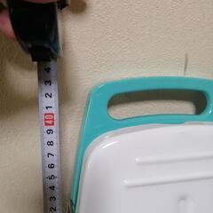 空き缶潰し器の画像