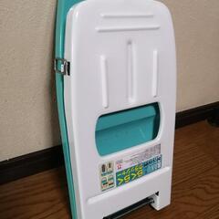 空き缶潰し器の画像