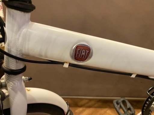 【FIAT】タイヤ新品！20インチ折りたたみ自転車
