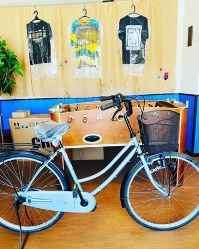 中古自転車ですが、後ろタイヤなど、あちこち新品交換済みです！