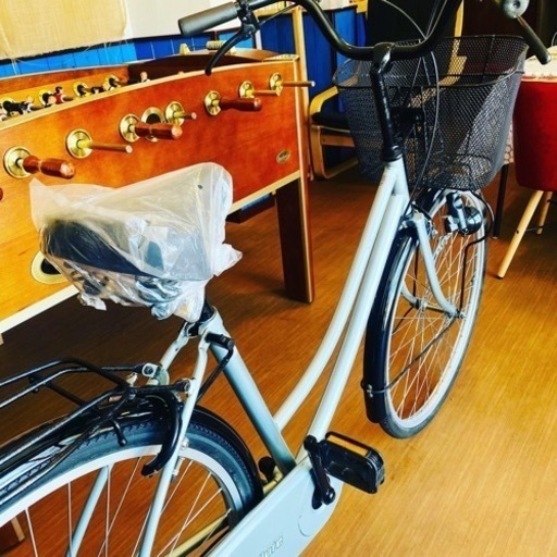 中古自転車ですが、後ろタイヤなど、あちこち新品交換済みです！