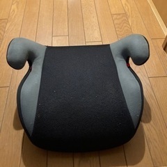 ジュニアシート