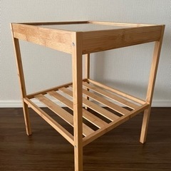 IKEA ネスナ サイドテーブルの画像