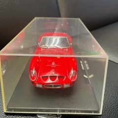 ■burago  ブラーゴ フェラーリFerrari 250 GTO 1962 正規シリアルナンバーあり。の画像