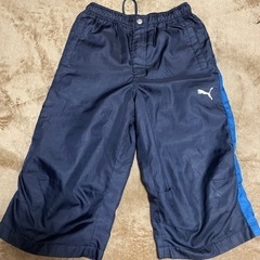 プーマ　七分丈パンツ　ハーフパンツ　美品　140
