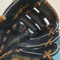 横須賀🆗美品グローブ税込￥16770の品の画像