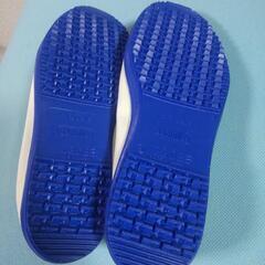 横須賀🆗新品 上履き23cmの画像