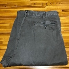 メンズ　パンツ　カーキ①の画像