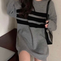 新品未使用　SEU ボーダー柄ざっくり編みチュニックニット　グレーの画像