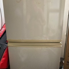 2段式　シャープ冷蔵庫の画像