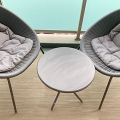 ガーデン　テーブル　セットの画像