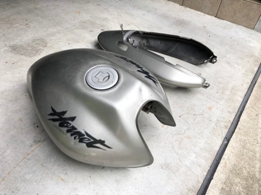 ホンダ　ホーネット250 タンクテールセット