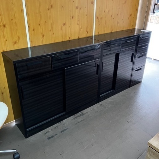 未使用訳あり展示品処分　キャビネット　引き戸　薄型30 カウンター下　リビングボード　キッチンカウンターなどに　黒