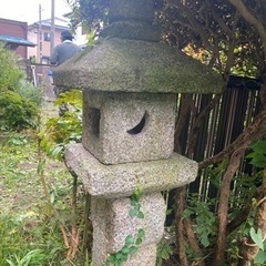 石灯篭、庭石②月
