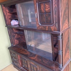 カップボードの画像