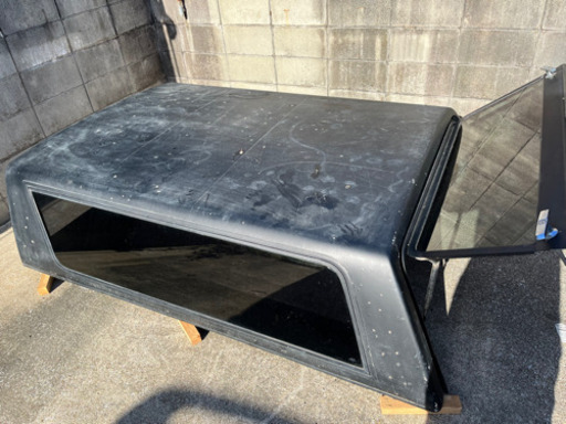 キャノピー　シェル　車種不明　ハイラックス？