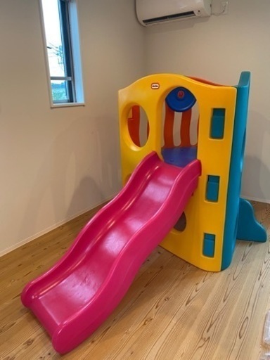 リトルタイクス　滑り台