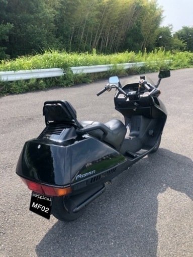 売り切れました【エンジンハンガーブッシュ交換しました！】フュージョン　ピュアブラック