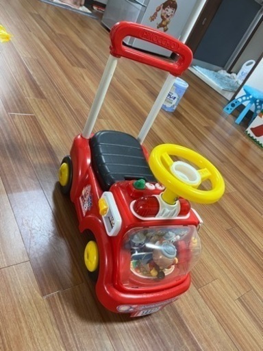 アンバンマン消防車おもちゃ
