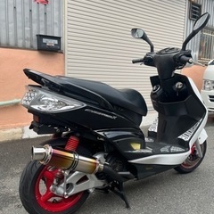 シグナスX2型カスタム‼️セル一発✨マフラー✨フェンダーレス✨全国陸送✨の画像