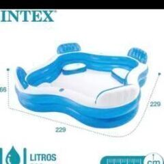 プール　大型の画像