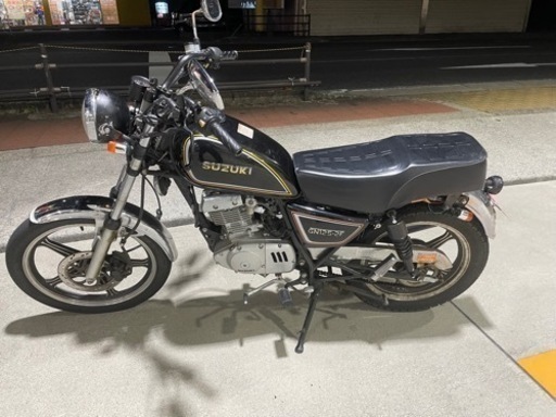 バイク gn125-2f
