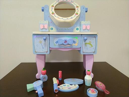 おもちゃ　ドレッサー